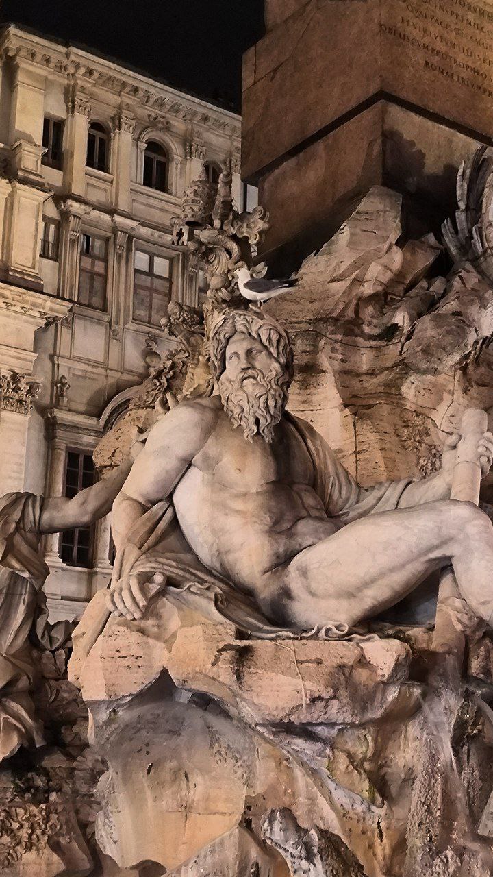 #Rome, media 6