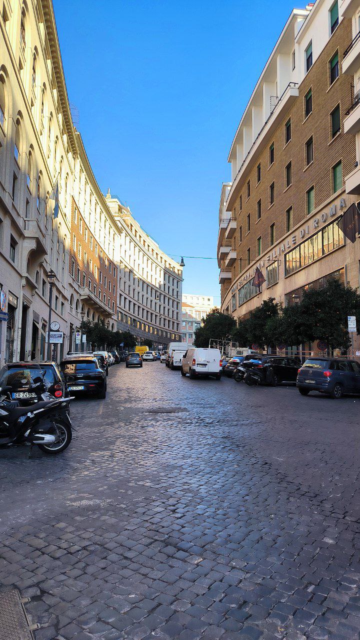 #Rome, media 6