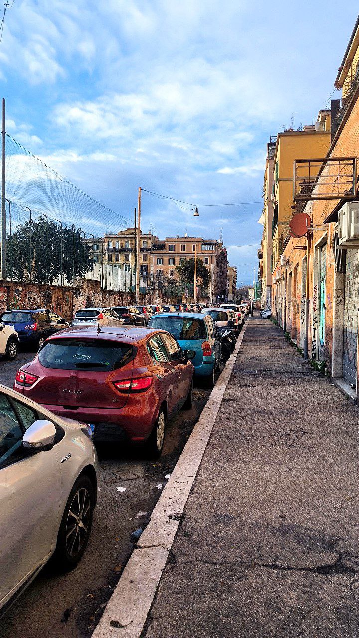 #Rome, media 2