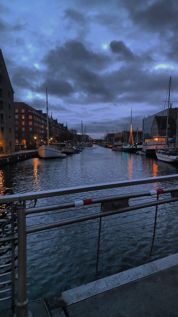 #Copenhagen, media 1