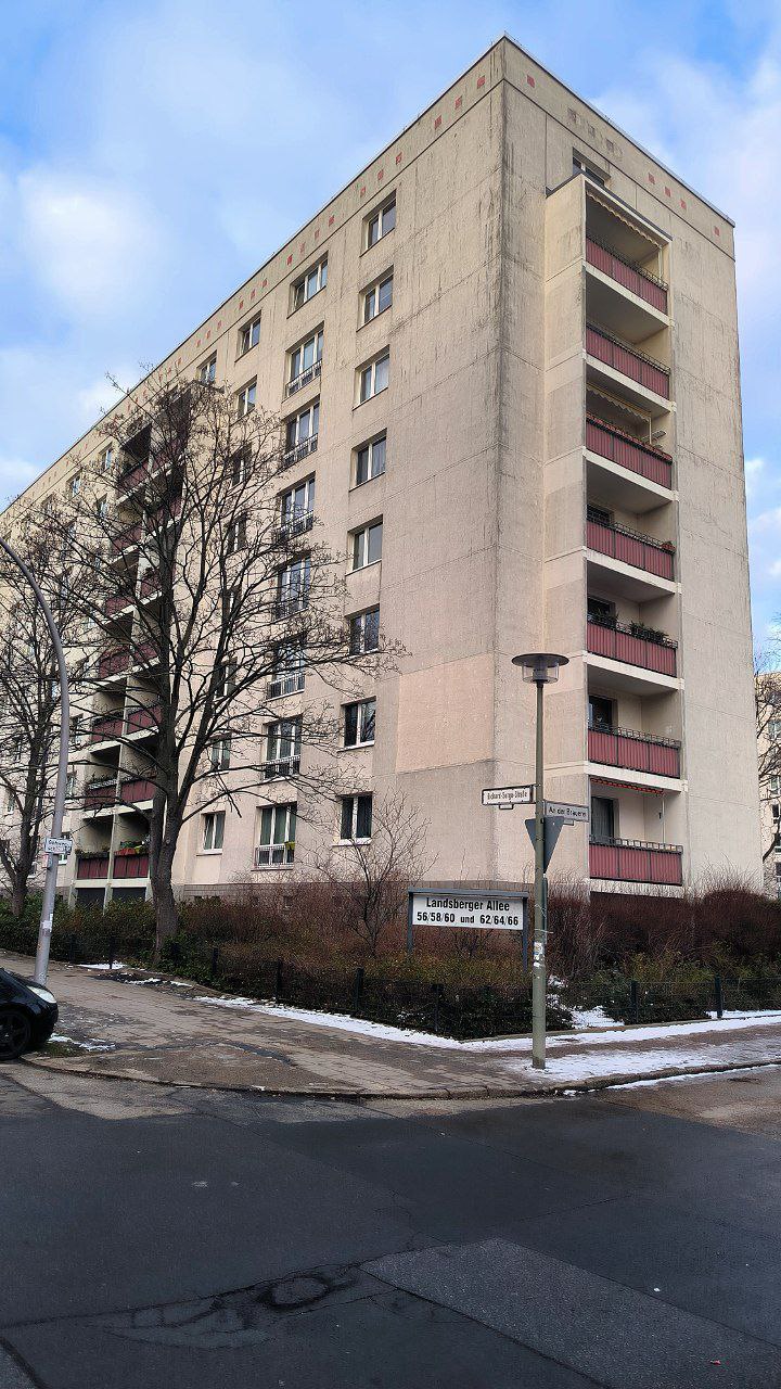 #Berlin #Review, media 8