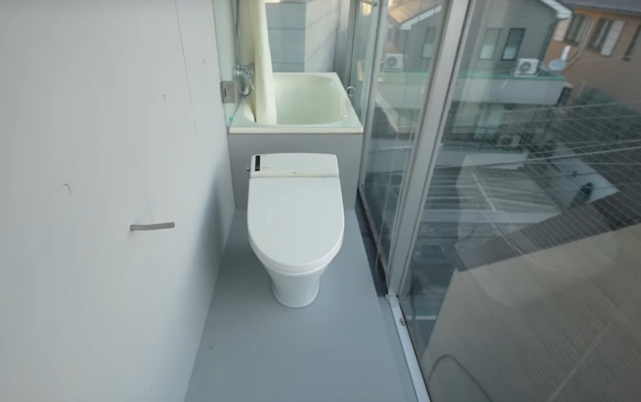 I'm choosing an apartment in Tokyo for a March trip: https://youtu.be/YEehwwTEJP4, media 1
