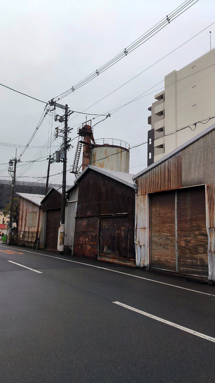 And a week ago, I moved to #Osaka., media 3