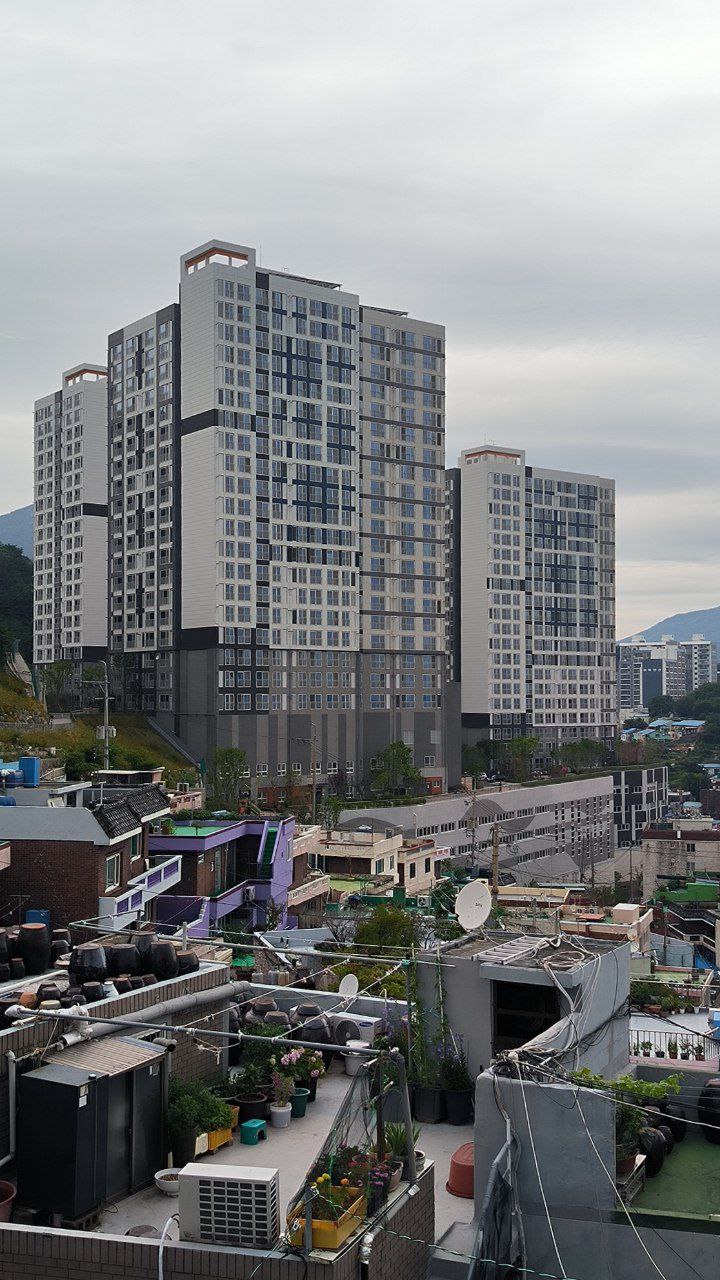 #Busan, media 9