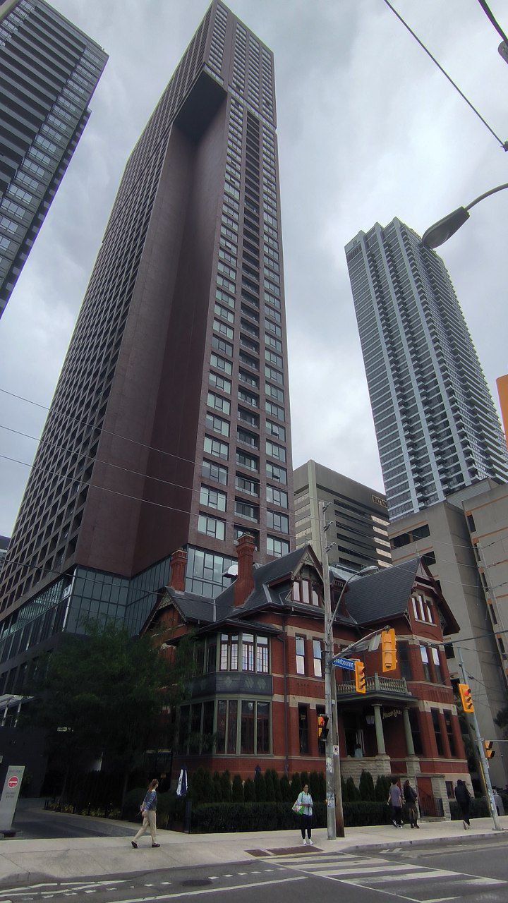 #Toronto, media 4