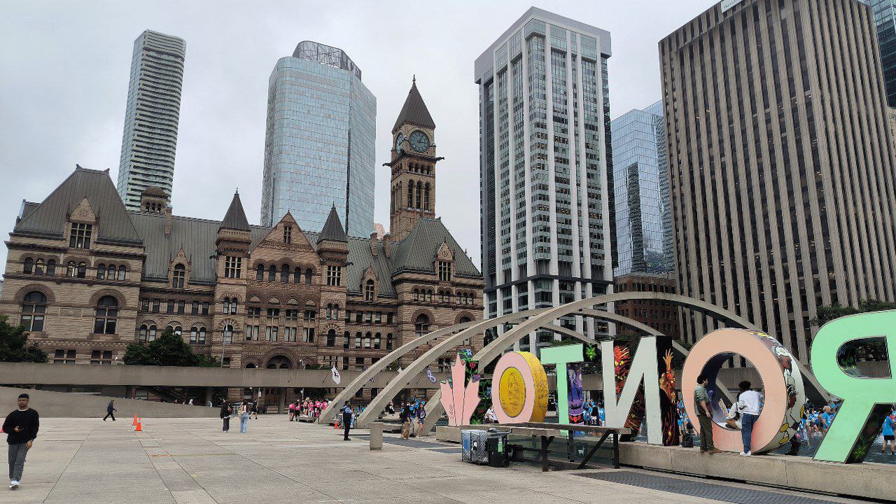 #Toronto, media 5
