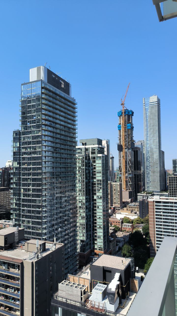 #Toronto, media 4