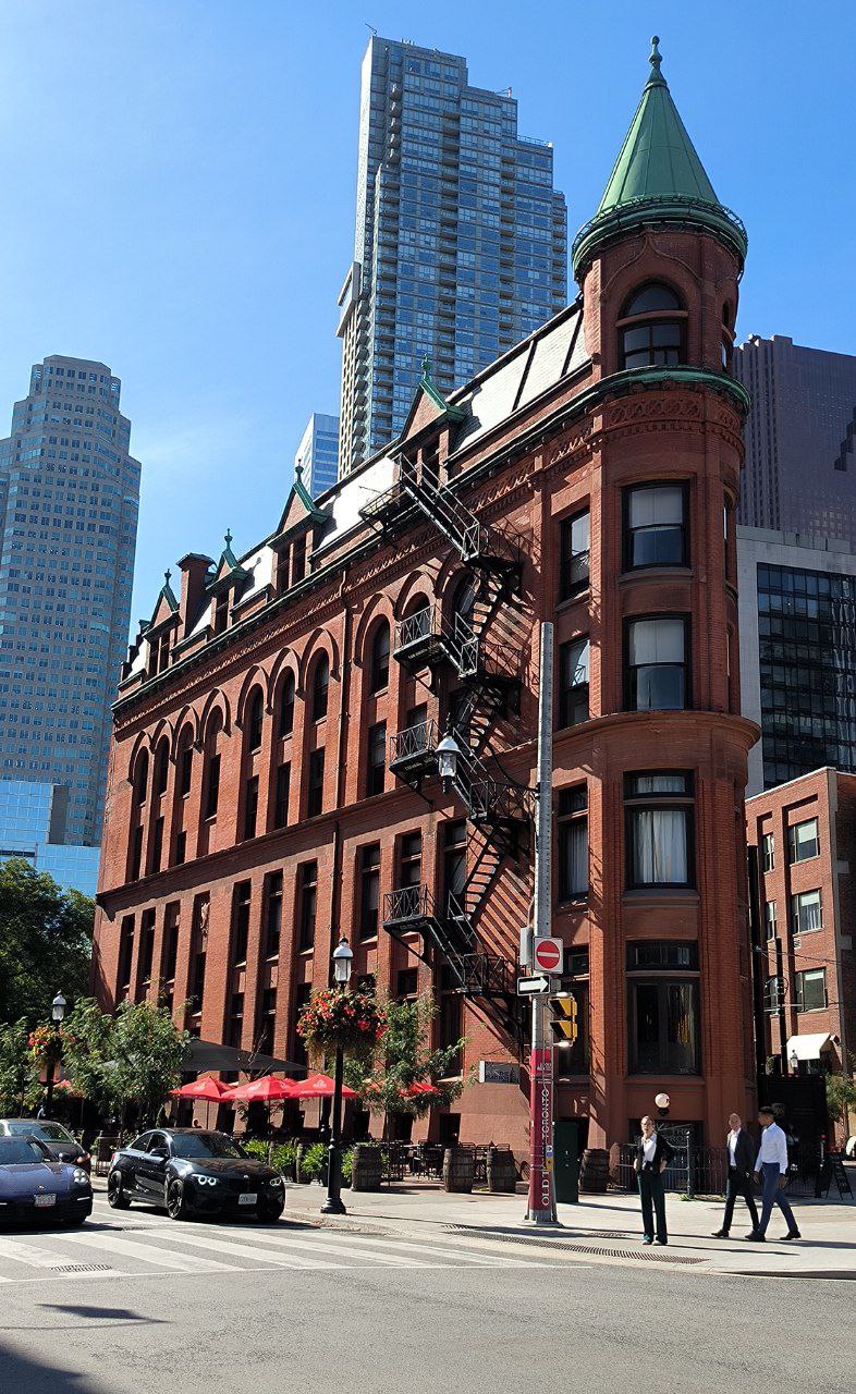 #Toronto - A little dig at NYC, media 1