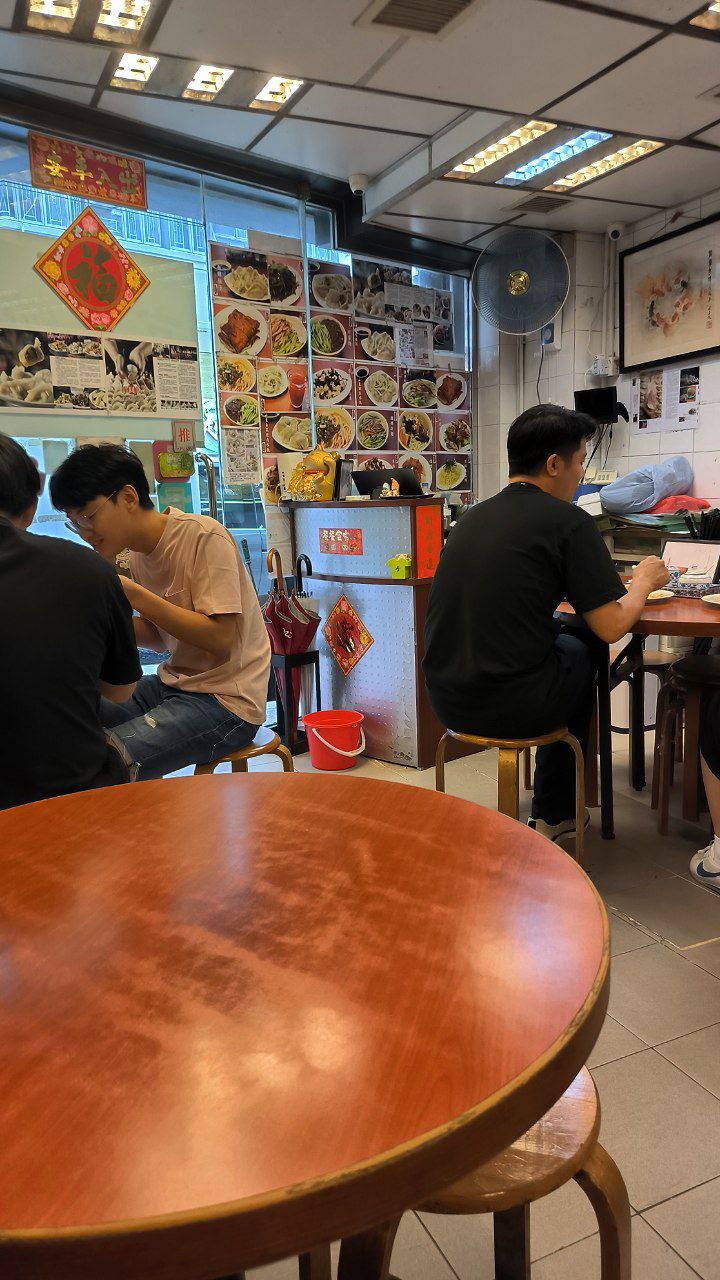 #HongKong, media 2