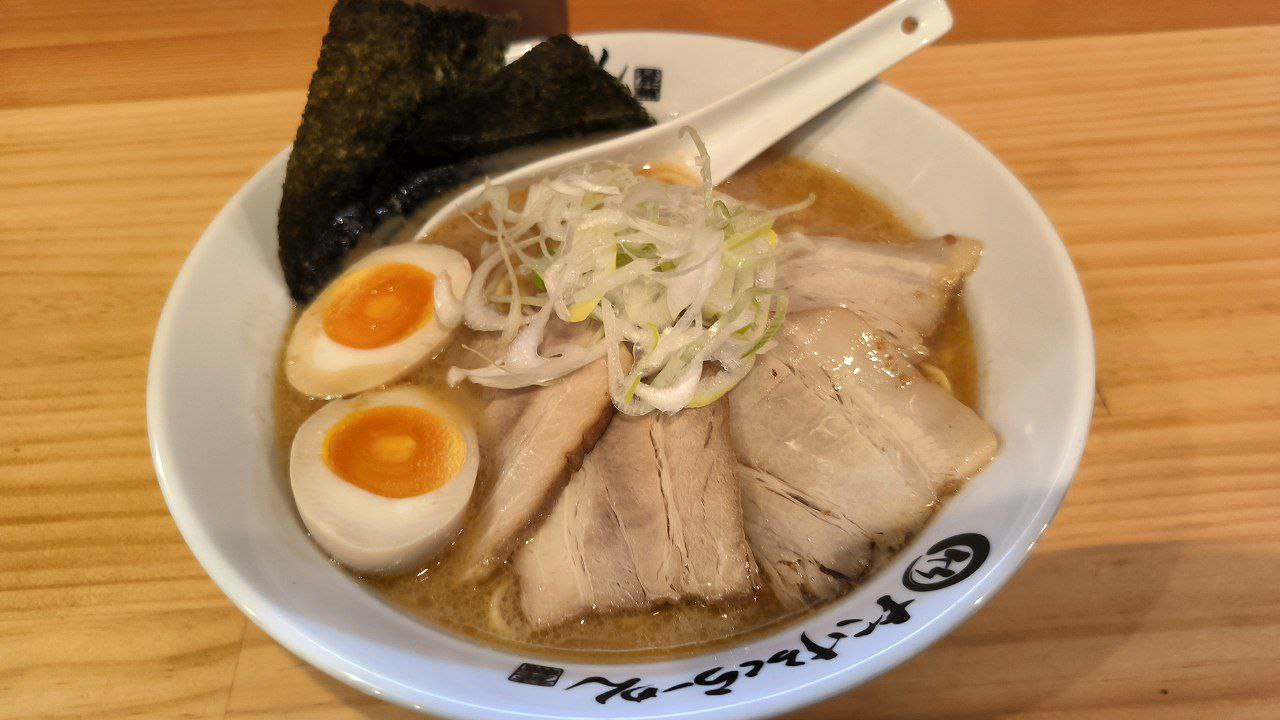 #Tokyo, media 3