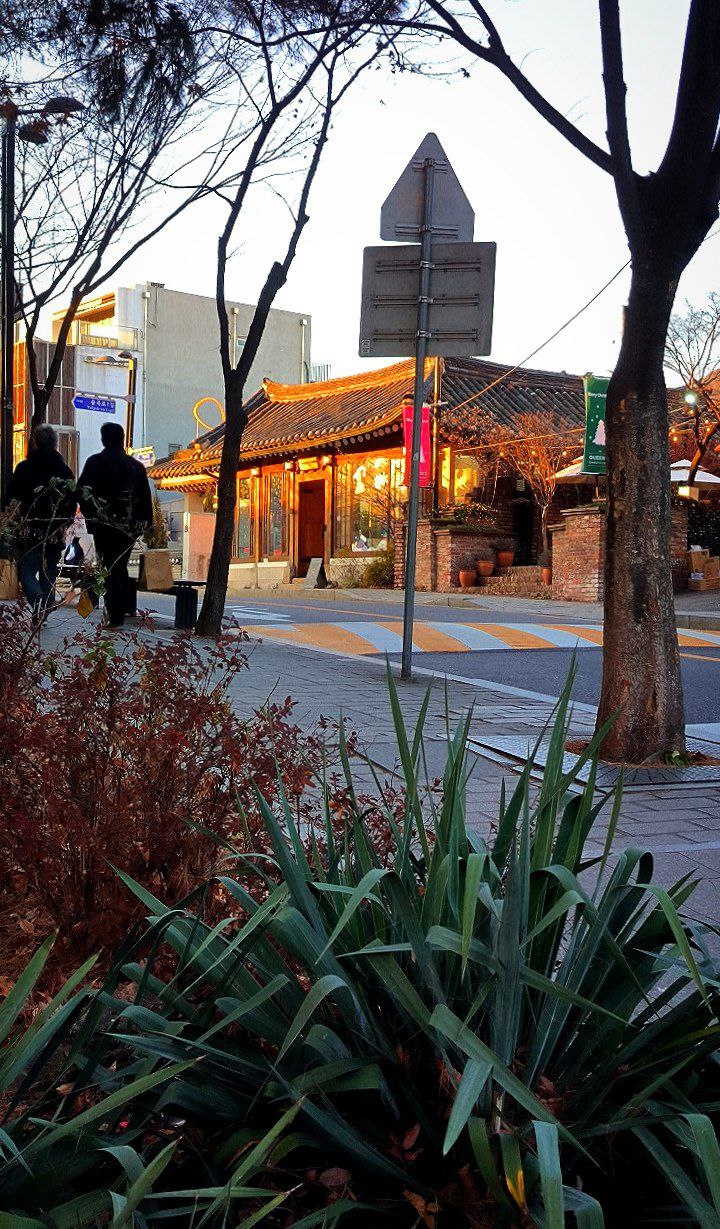 #Seoul, media 1