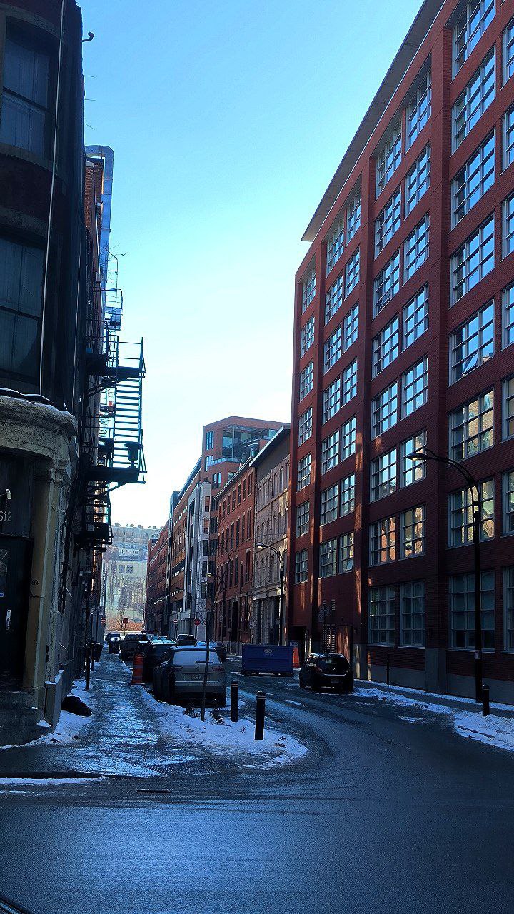 #Montreal, media 3