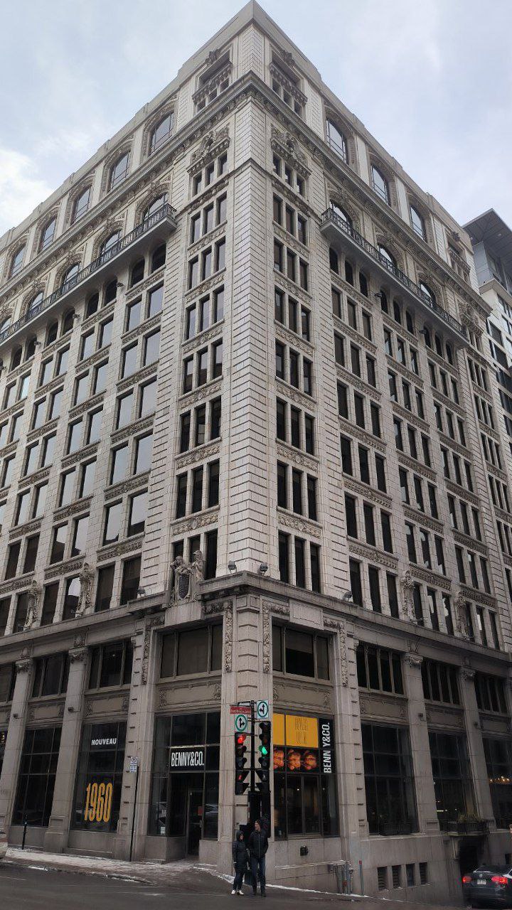 I'm back with more photos from my trip to #Montreal, media 2
