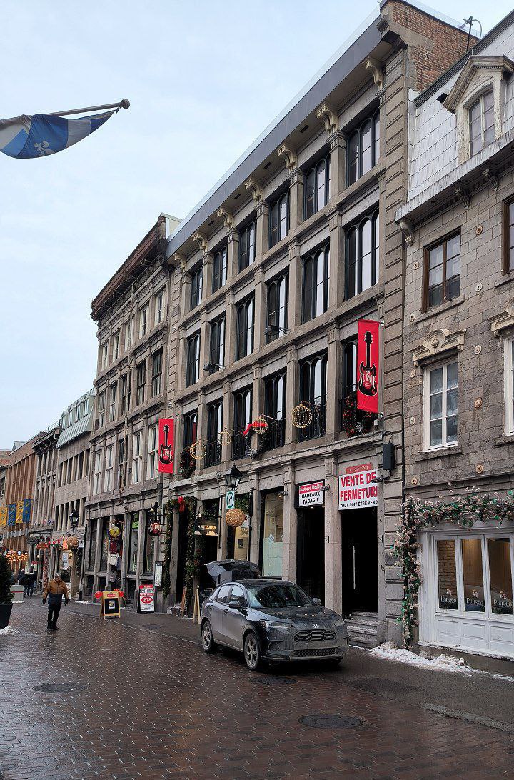 #Montreal, media 2