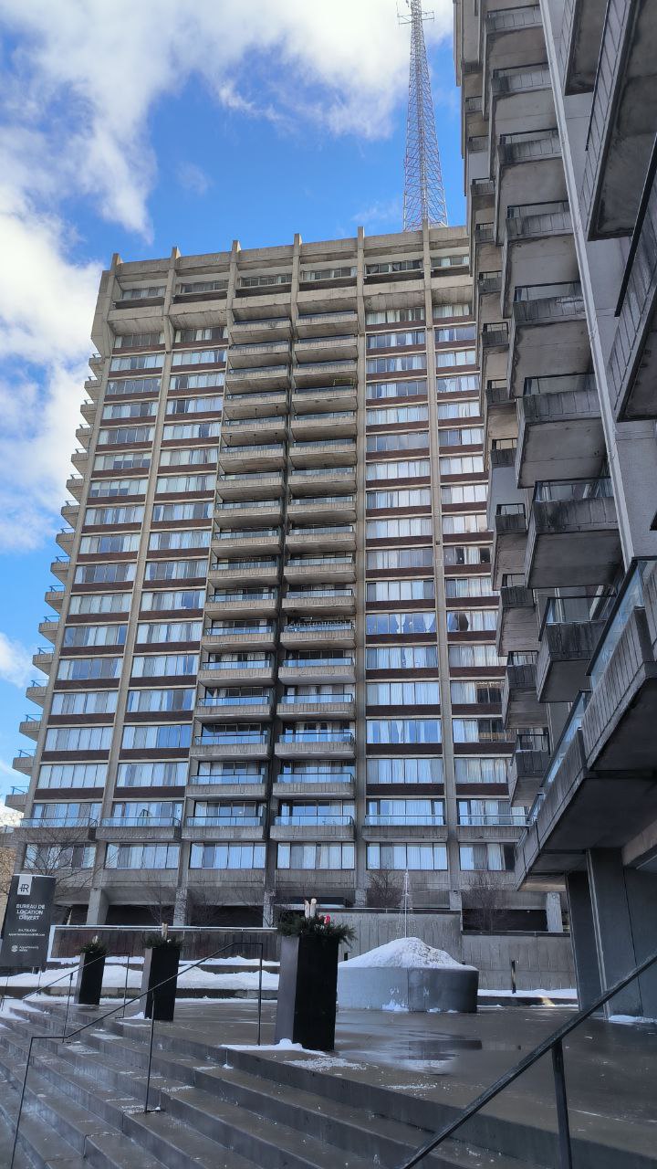 #Montreal, media 2