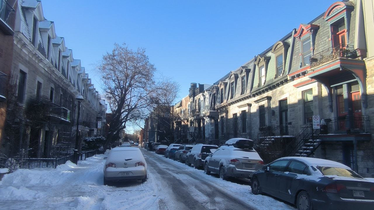 #Montreal, media 6
