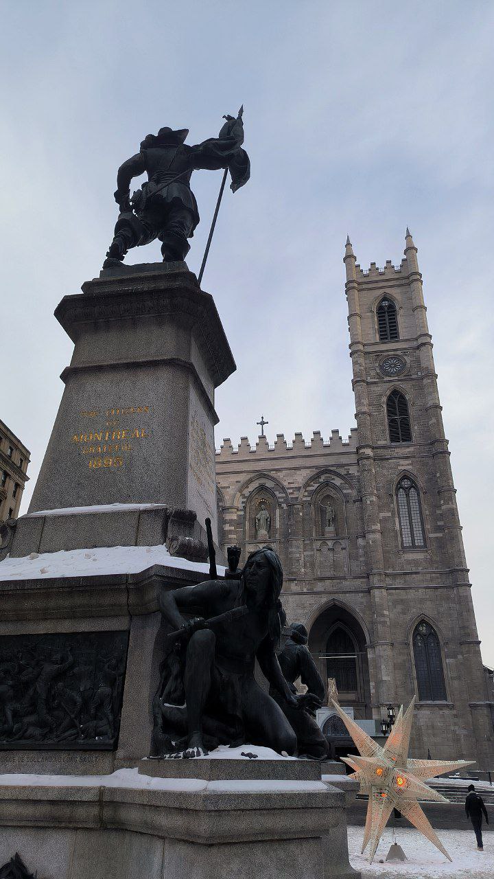 #Montreal #Review TLDR, media 4