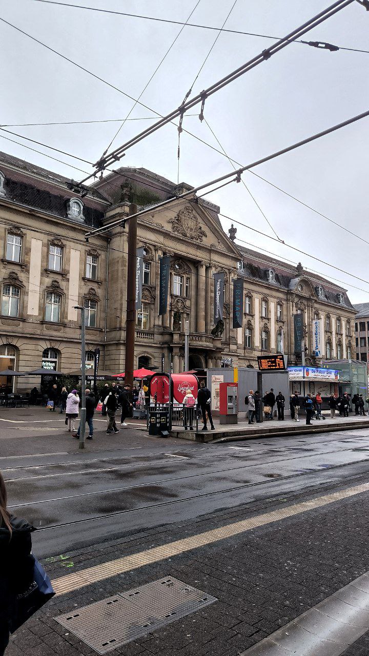 #Karlsruhe, media 1