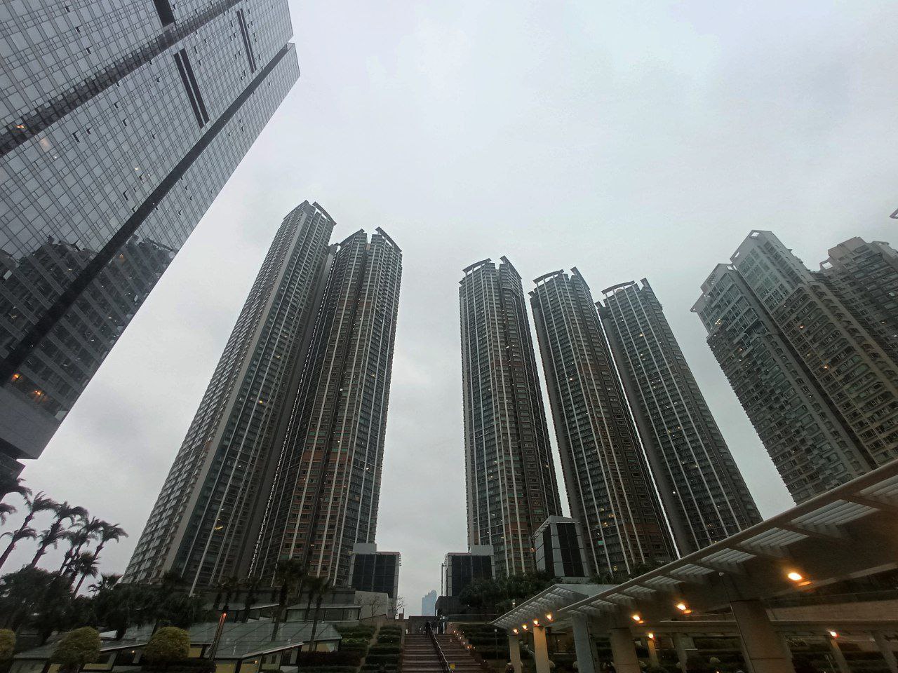 #HongKong, media 3