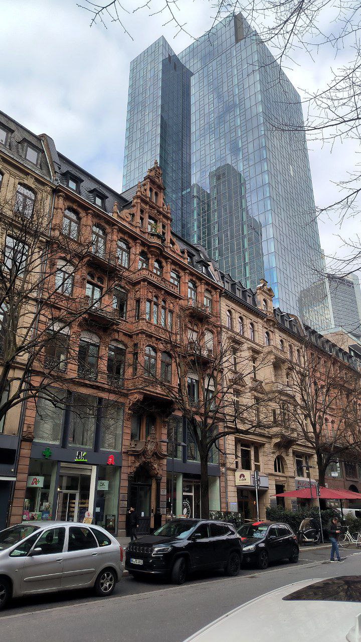#Frankfurt, media 2
