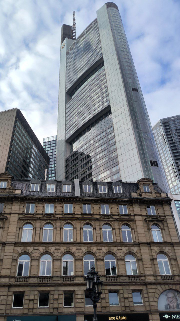 #Frankfurt, media 2
