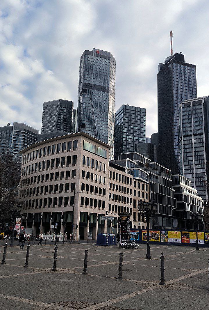 #Frankfurt, media 4
