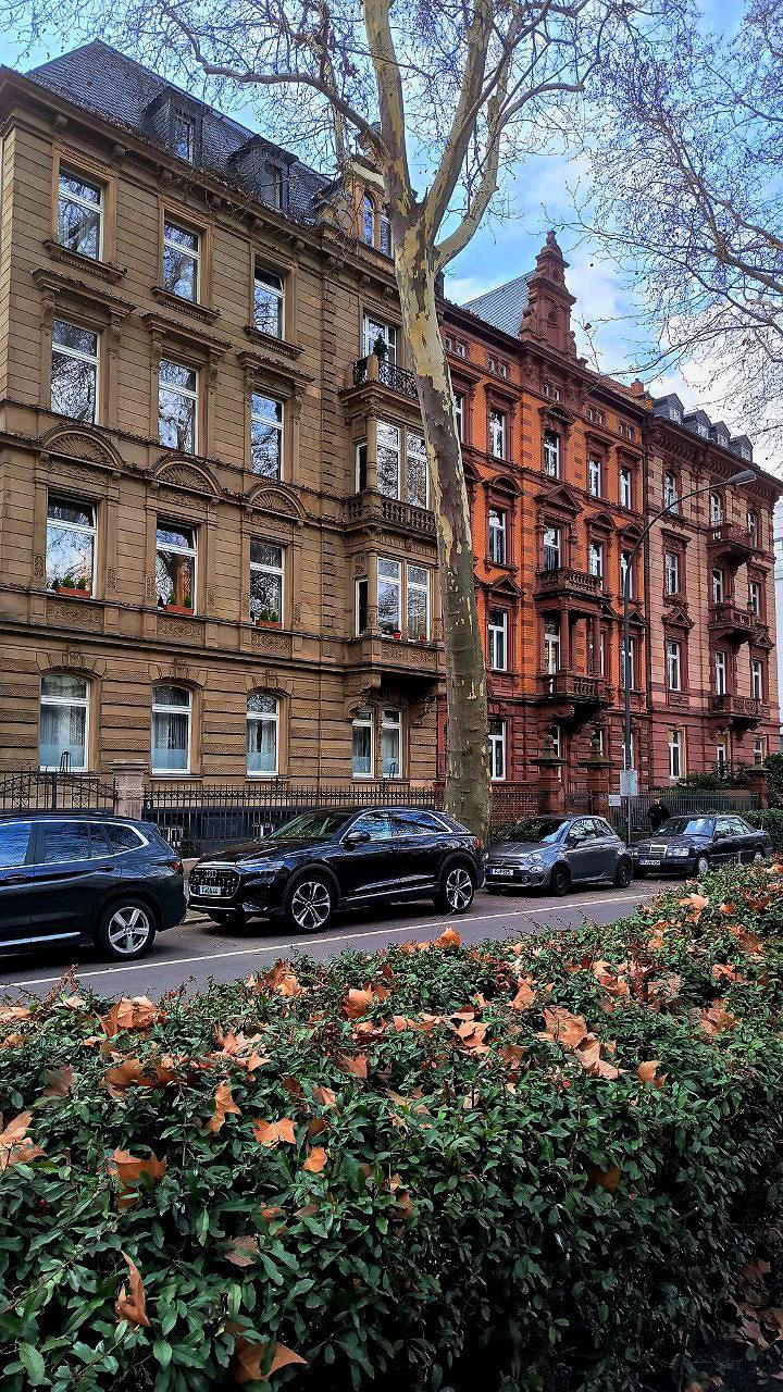 #Frankfurt, media 2