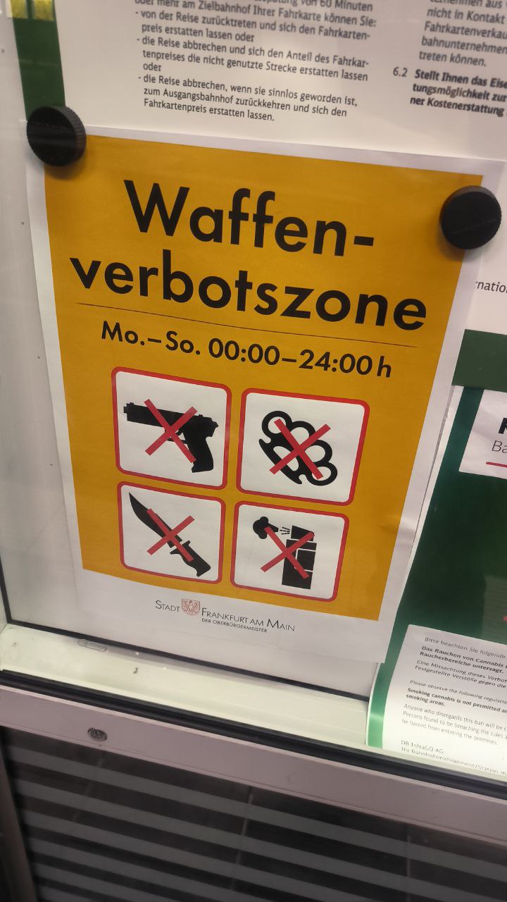 #Frankfurt, media 1