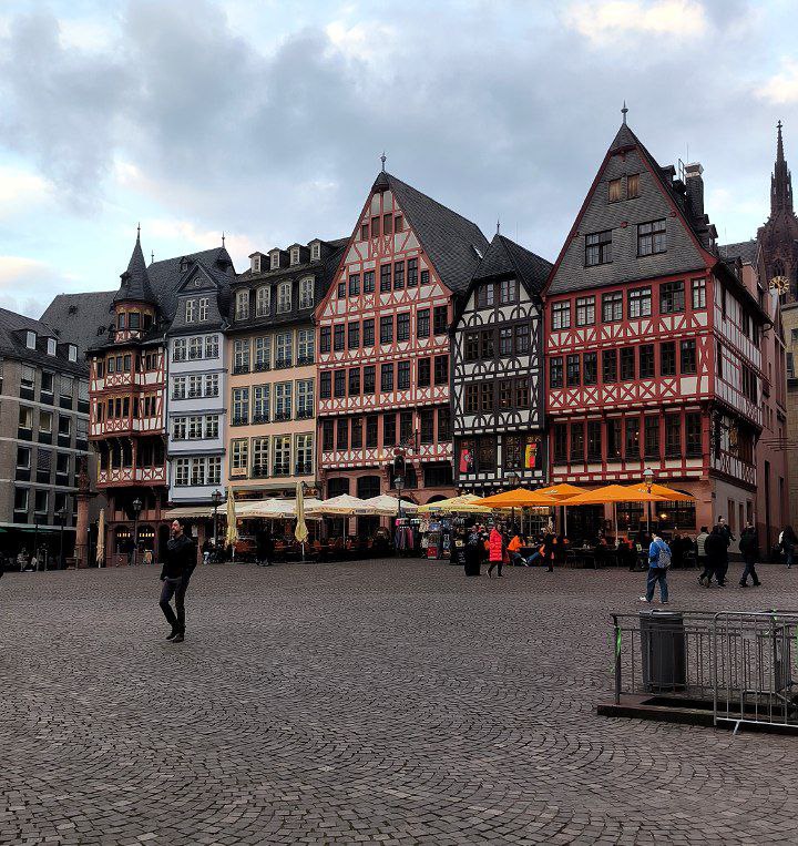 #Frankfurt, media 2