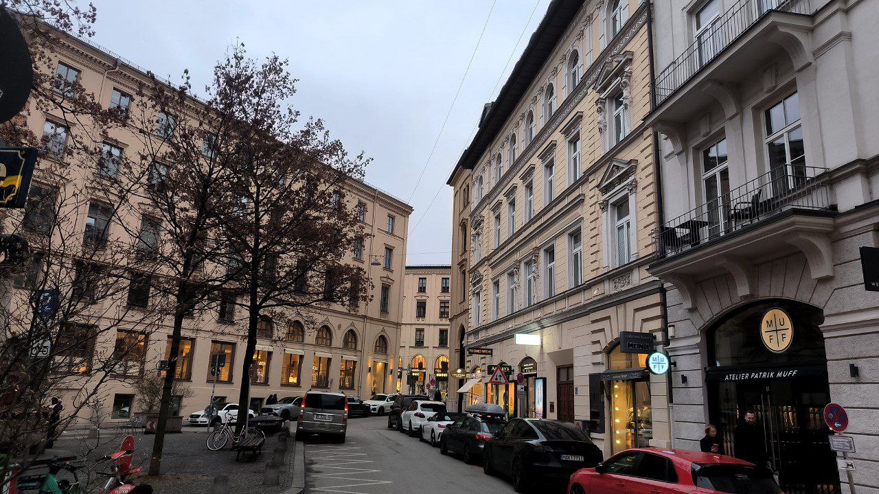 #Munich, media 3