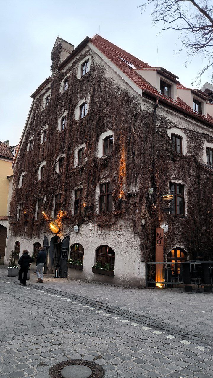 #Munich, media 6
