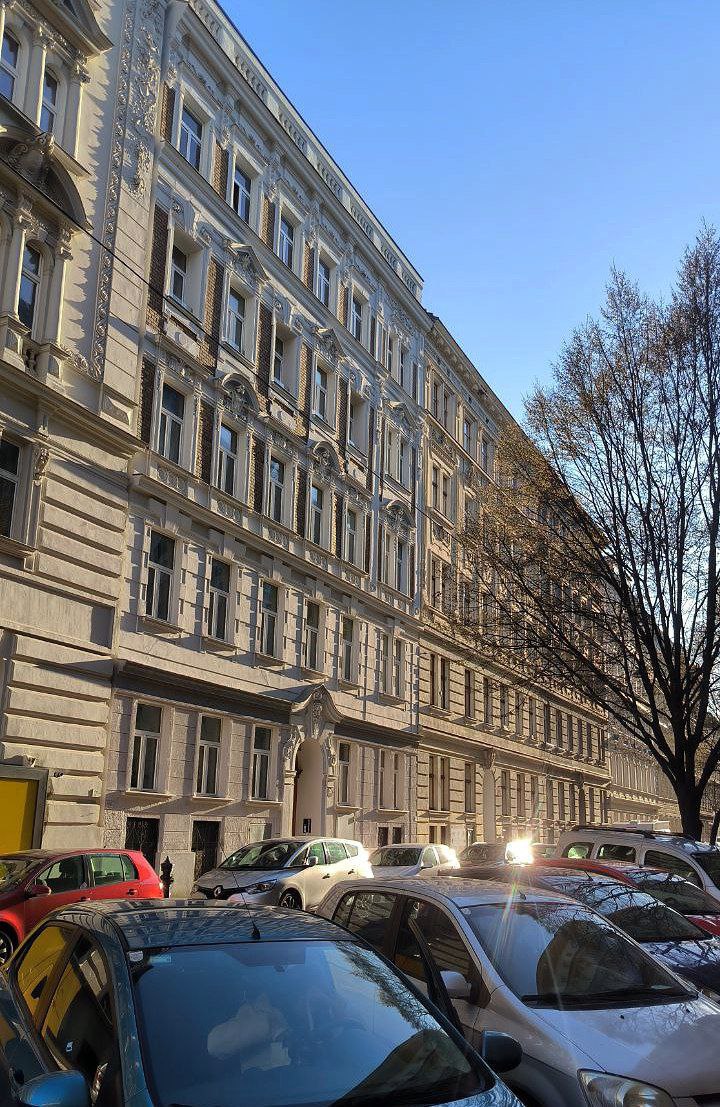 #Vienna, media 2
