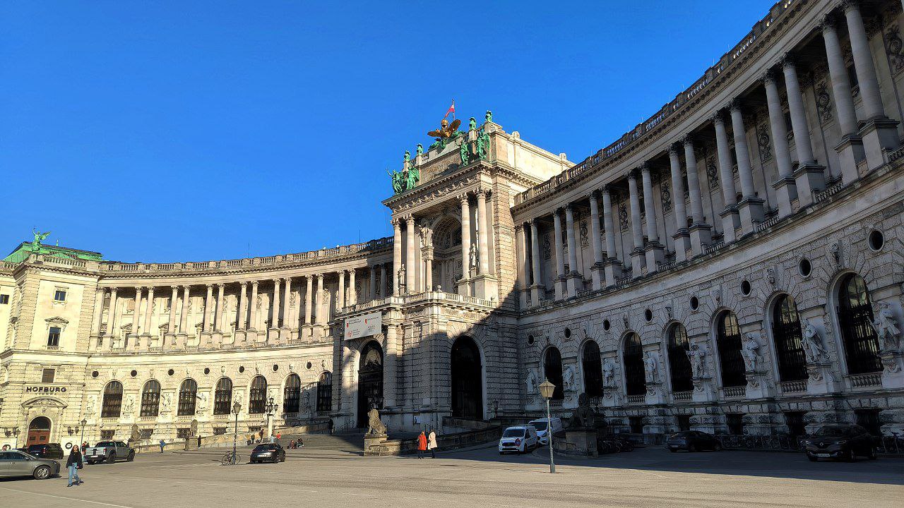 #Vienna, media 3