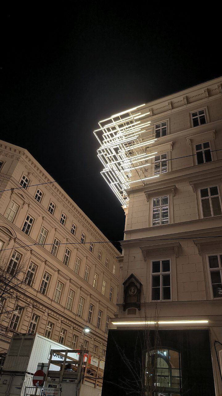 #Vienna, media 1
