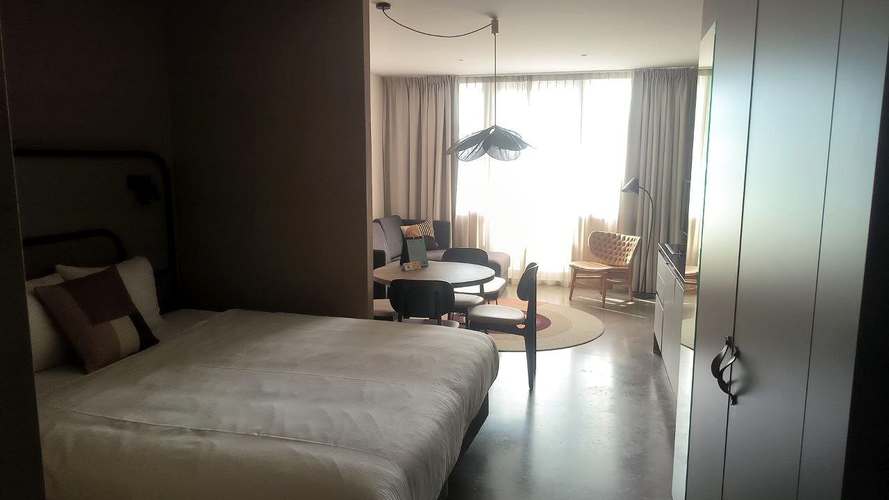 #Amsterdam, media 1