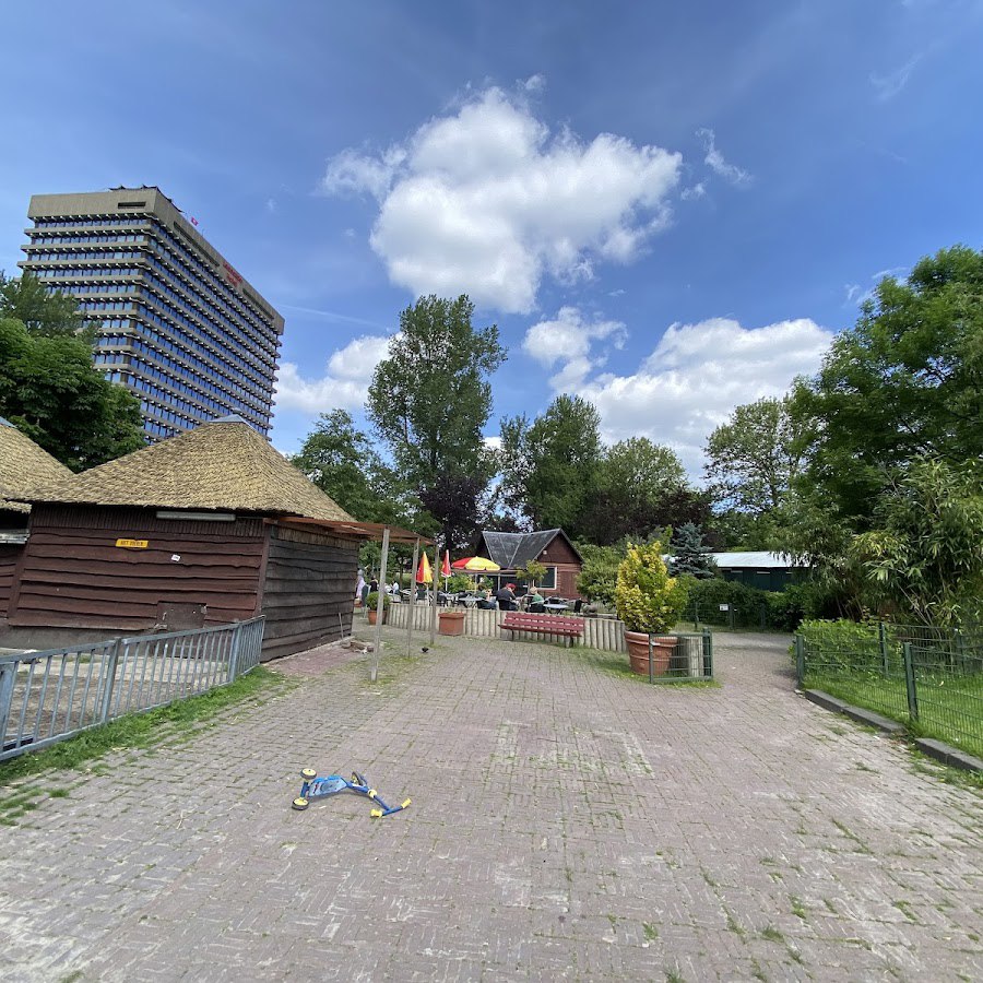 #Amsterdam, media 1