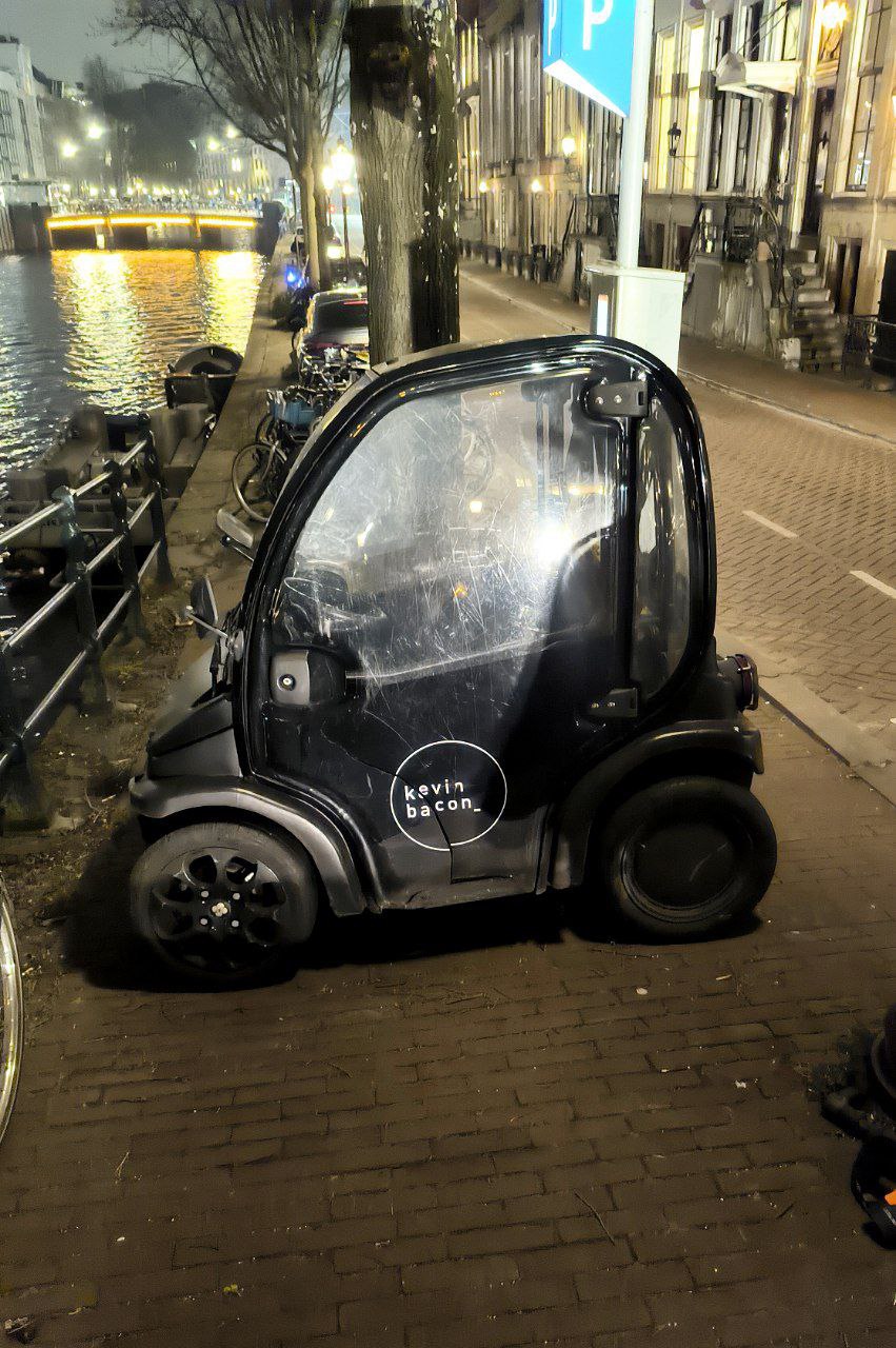 #Amsterdam, media 1
