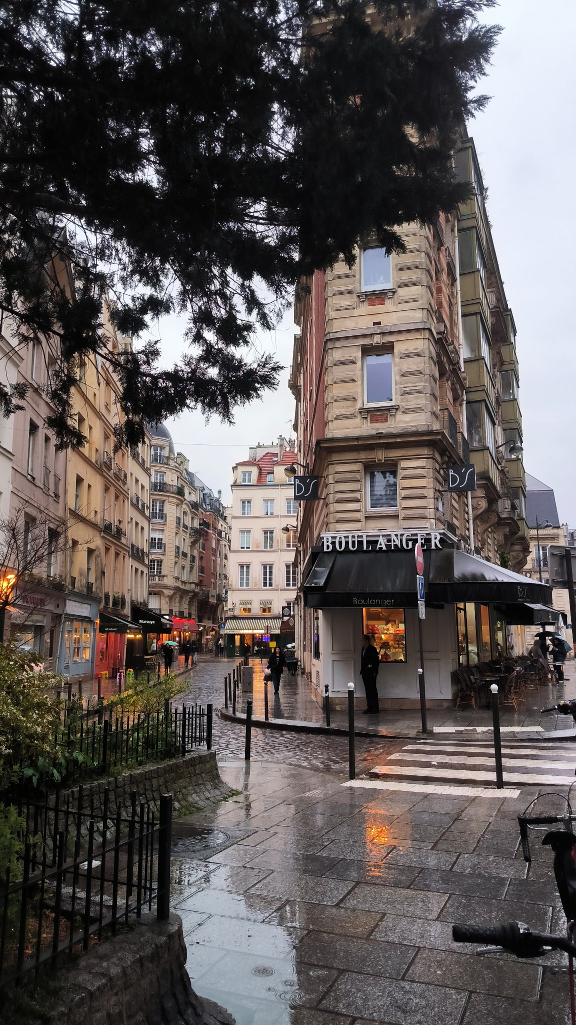 Rainy #Paris, media 6