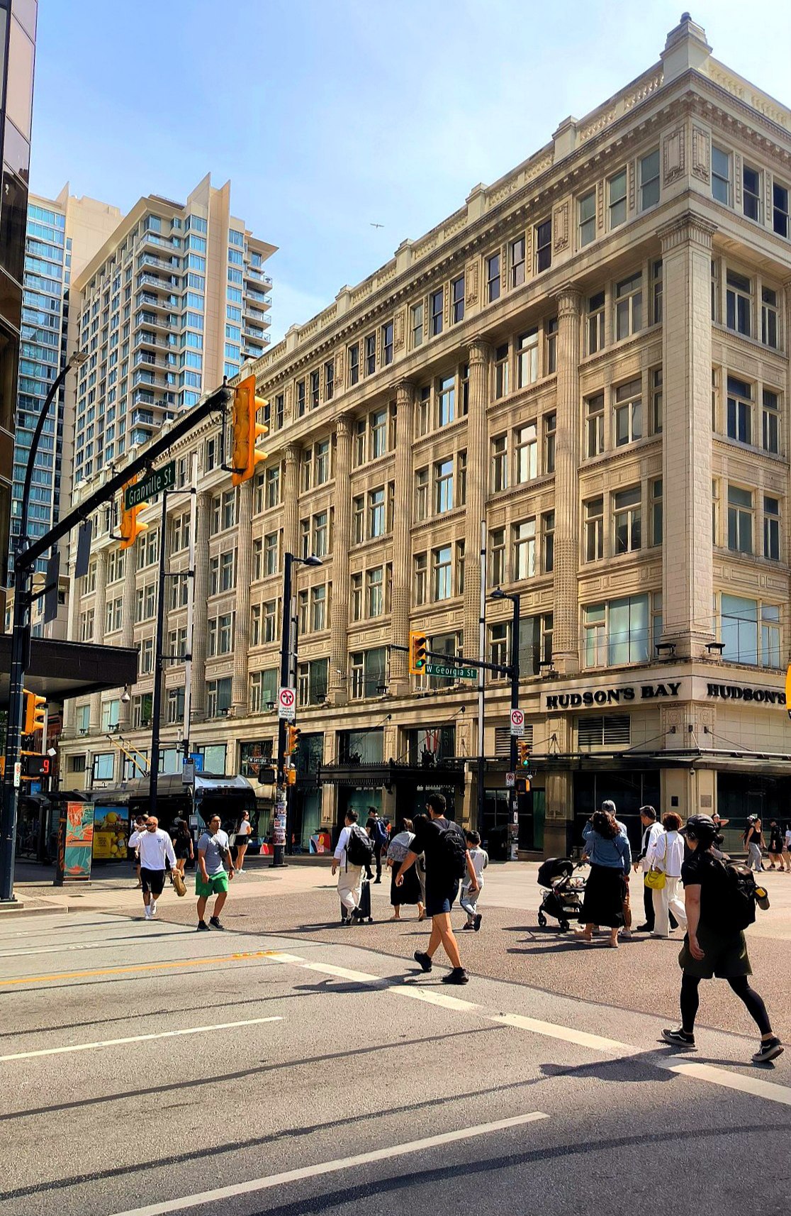 #Vancouver, media 2