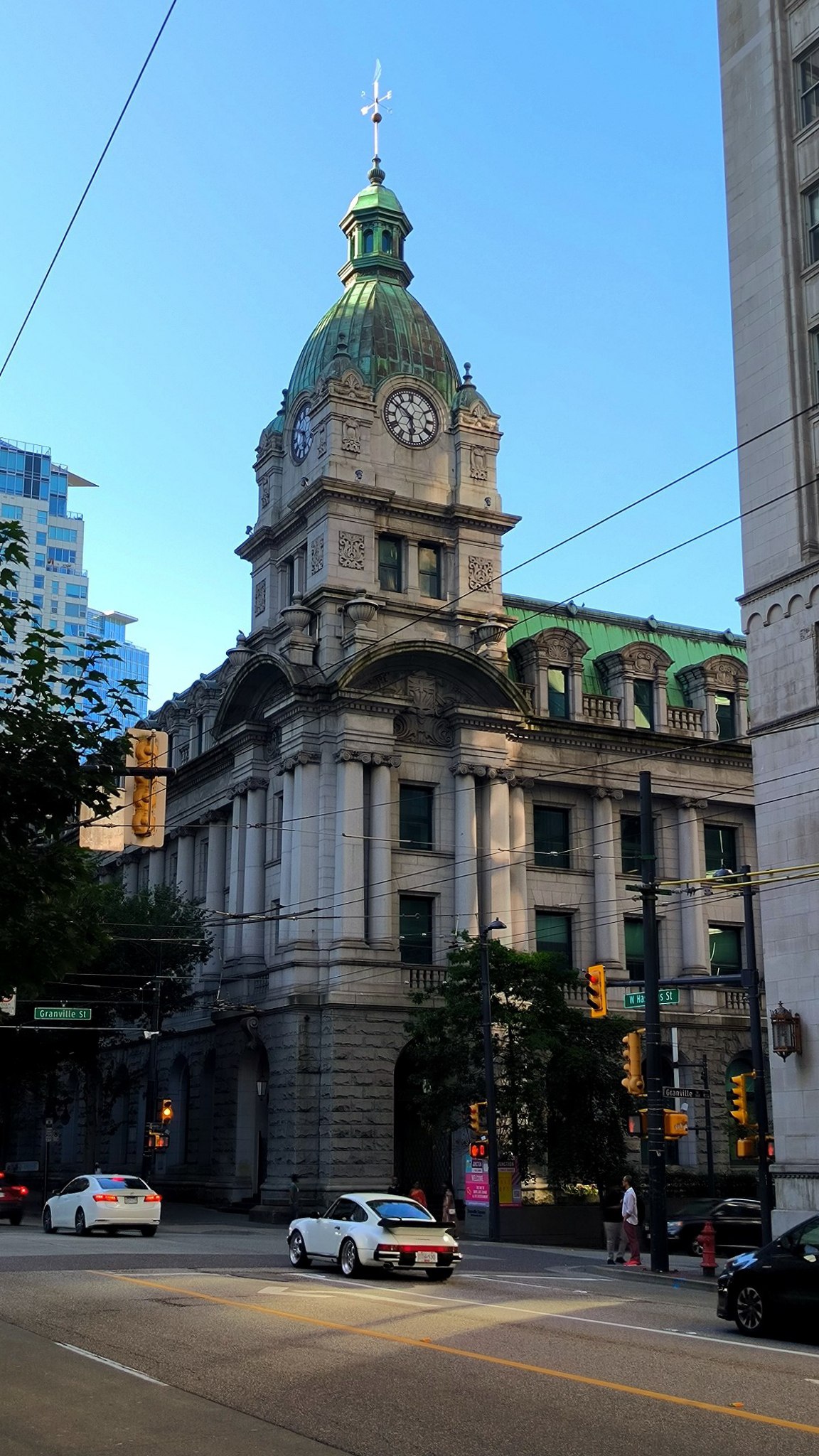 #Vancouver, media 1