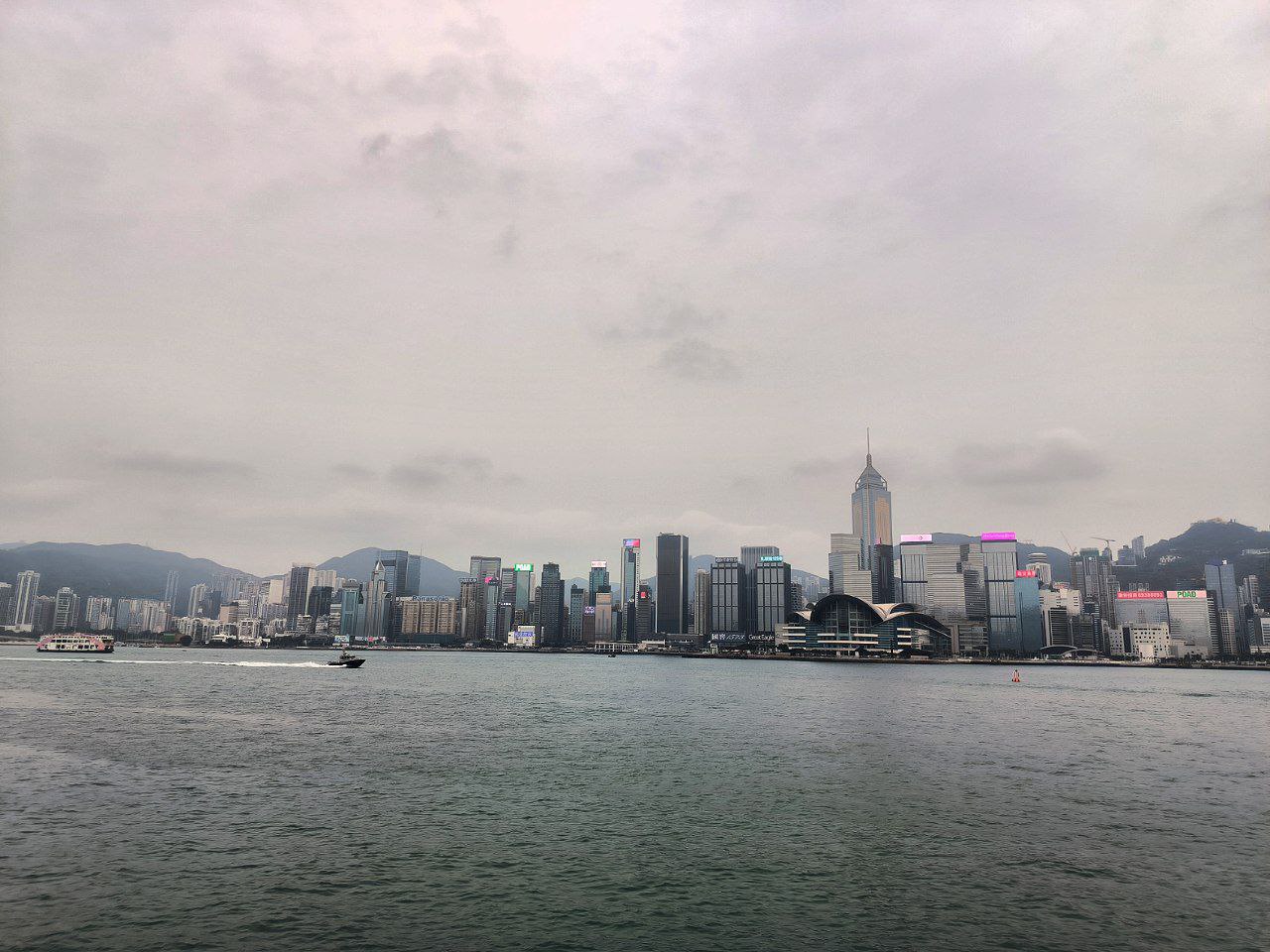 #HongKong, media 2