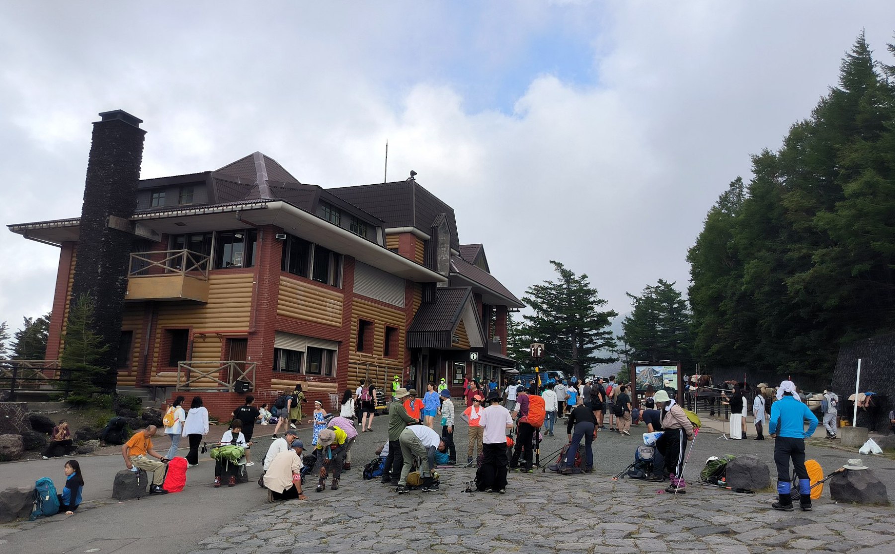 I didn't climb Mount Fuji on this trip., media 1