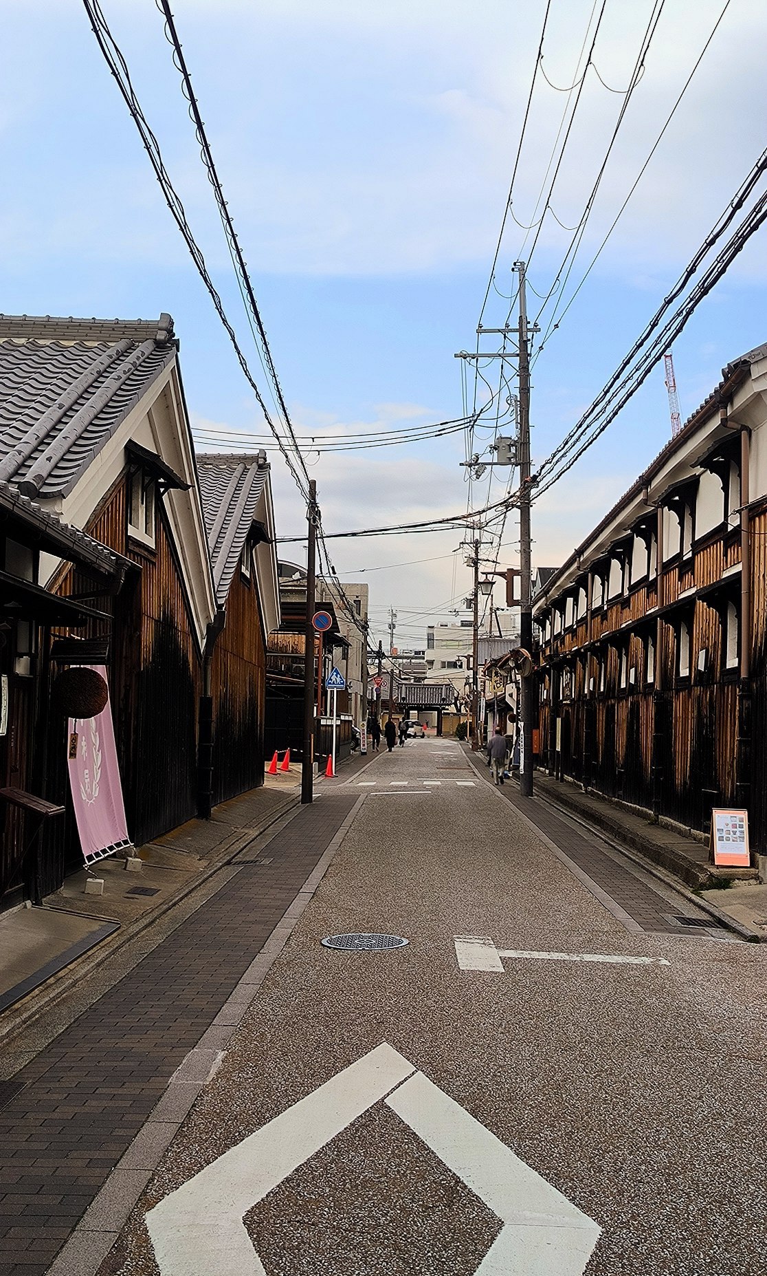 Not the most standard entertainment in #Kyoto - going to a sake brewery to watch how…, media 1