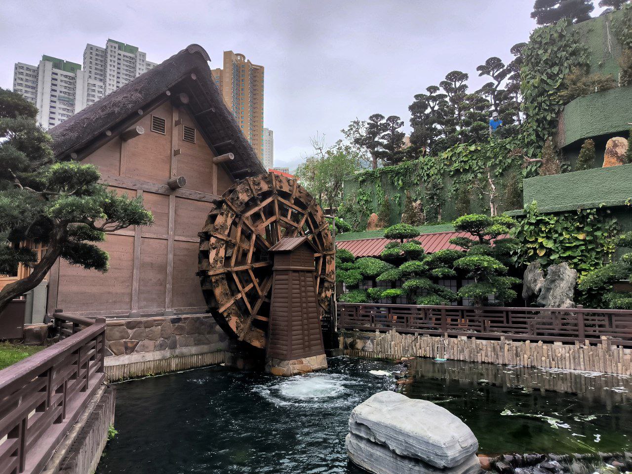 #HongKong, media 2
