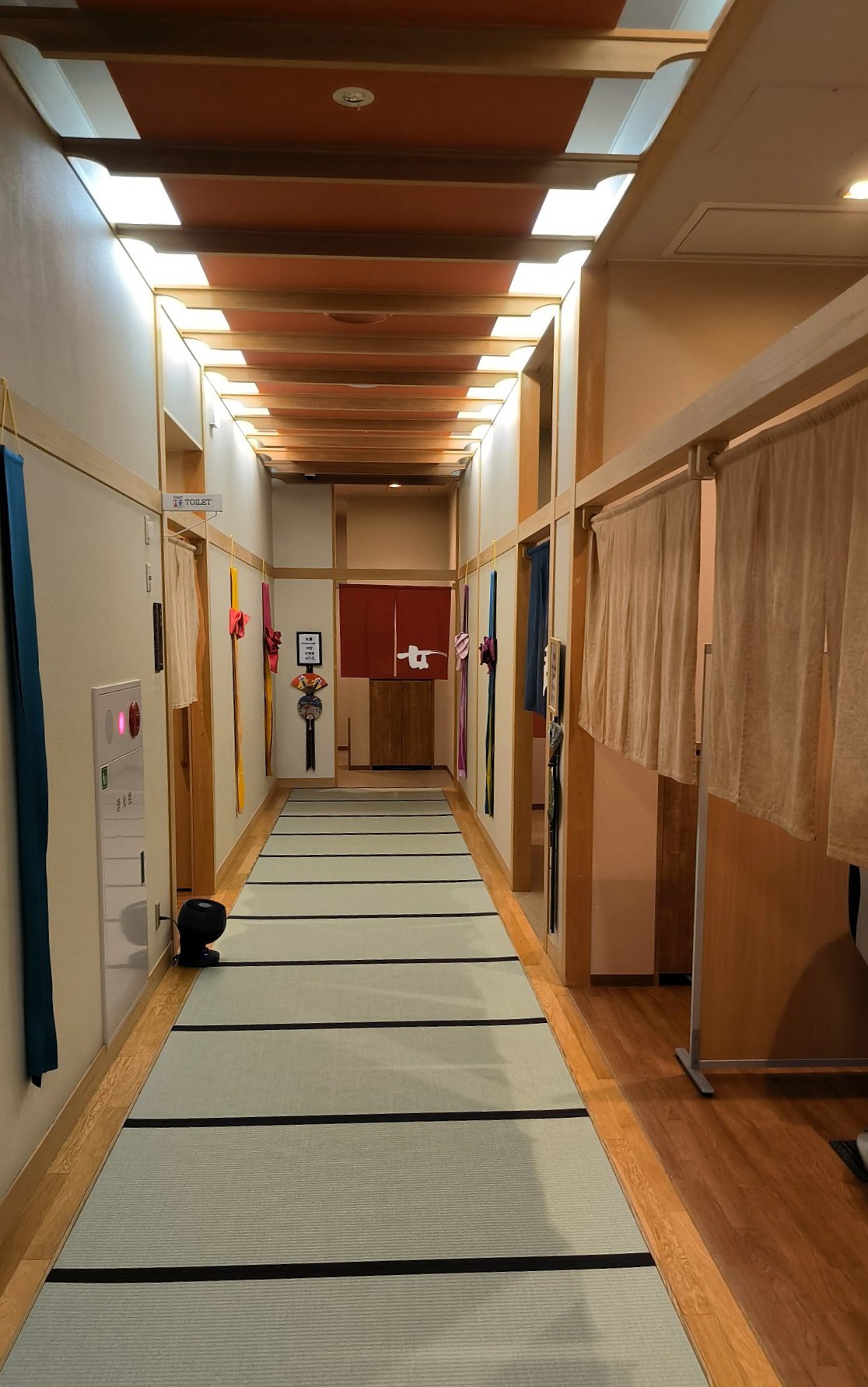 Here's a life hack for you if you're going to #Kyoto in the summer to climb mountains -…, media 5