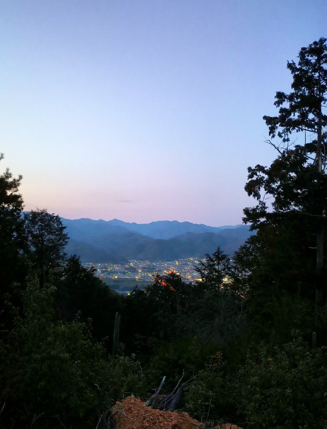 #Kyoto is surrounded by mountains, and of course, it's a shame not to hike them,…, media 1