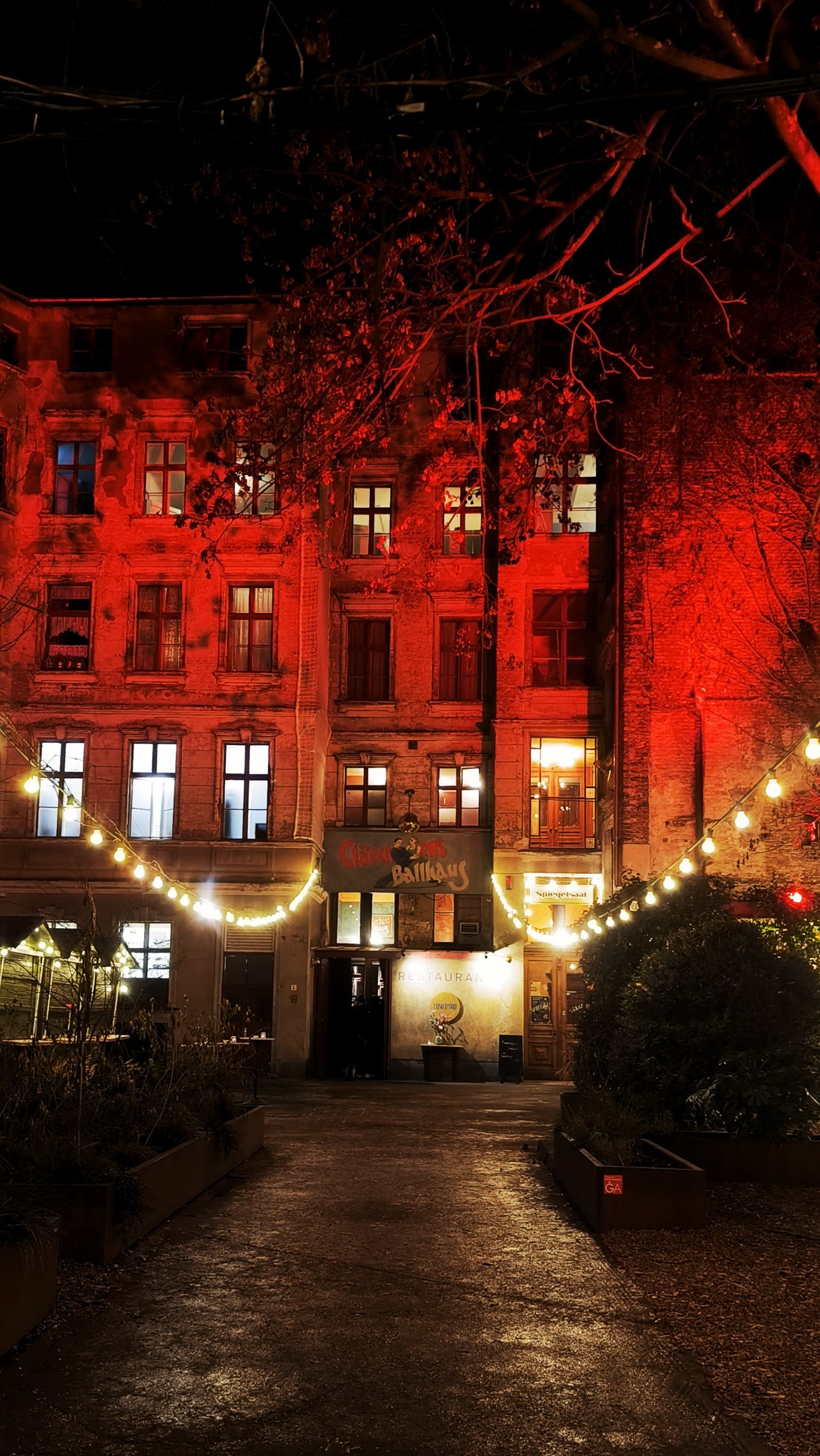 Nighttime #Berlin, media 1