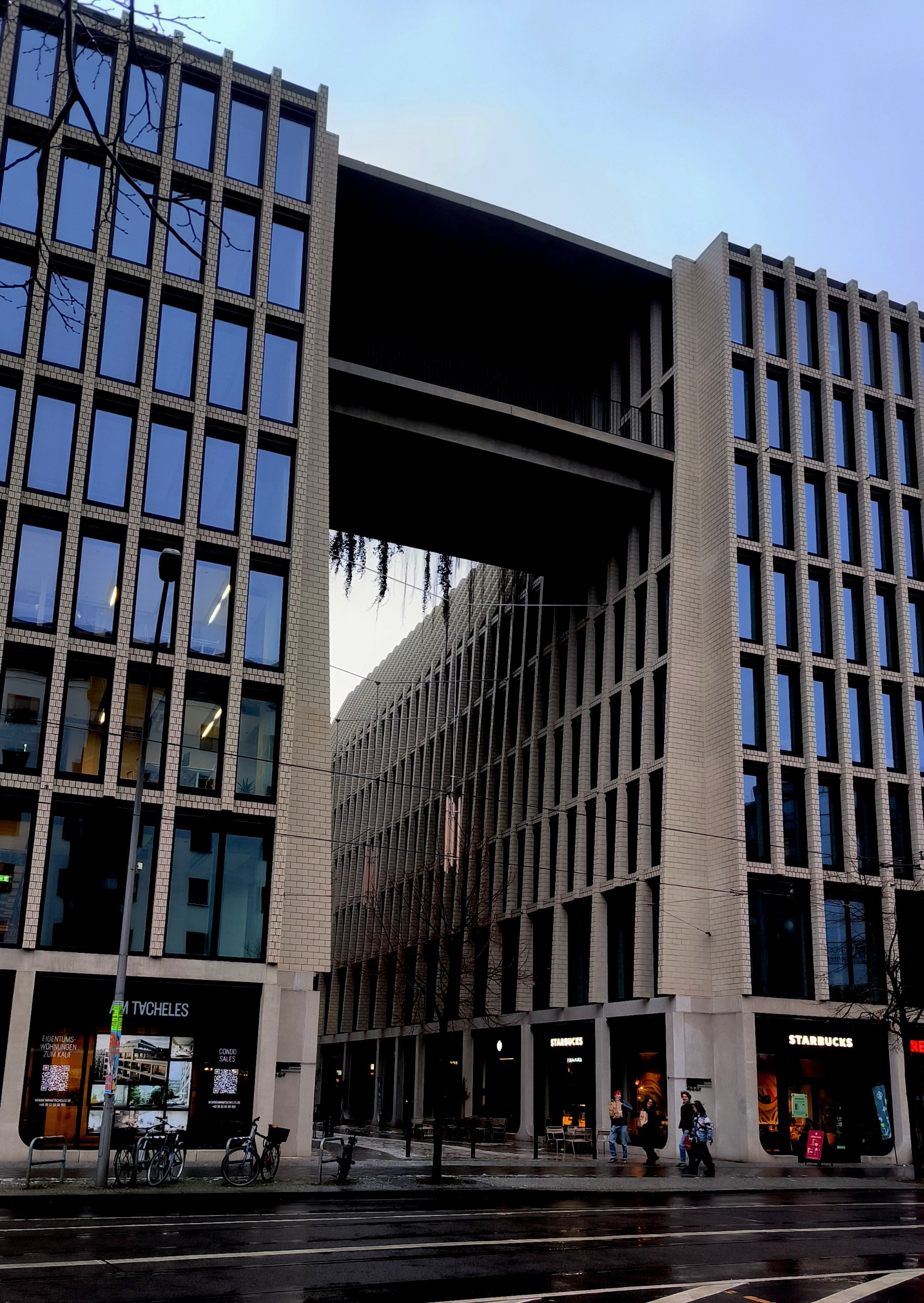 #Berlin, media 3