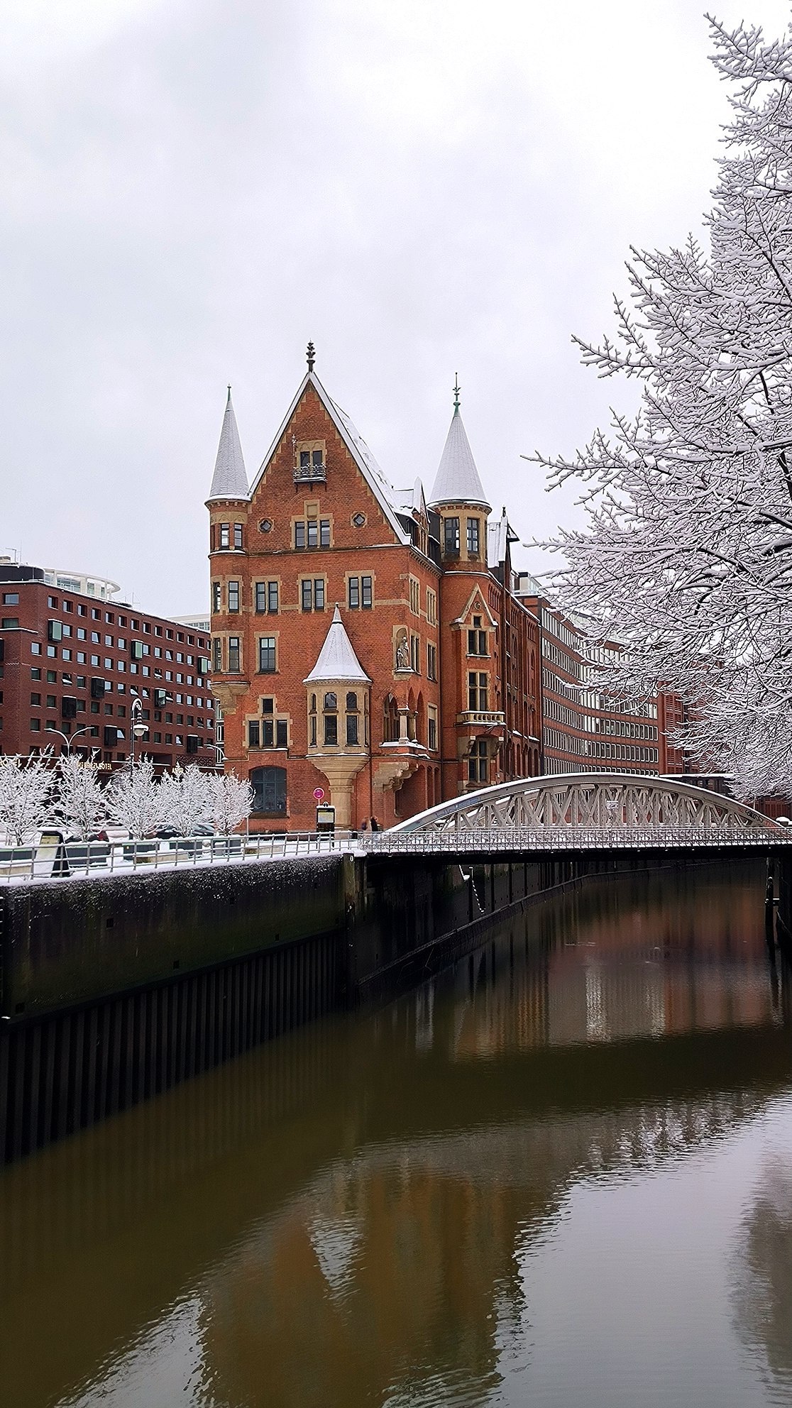 Of course, since the warehouse district of #Hamburg was declared a cultural heritage…, media 2