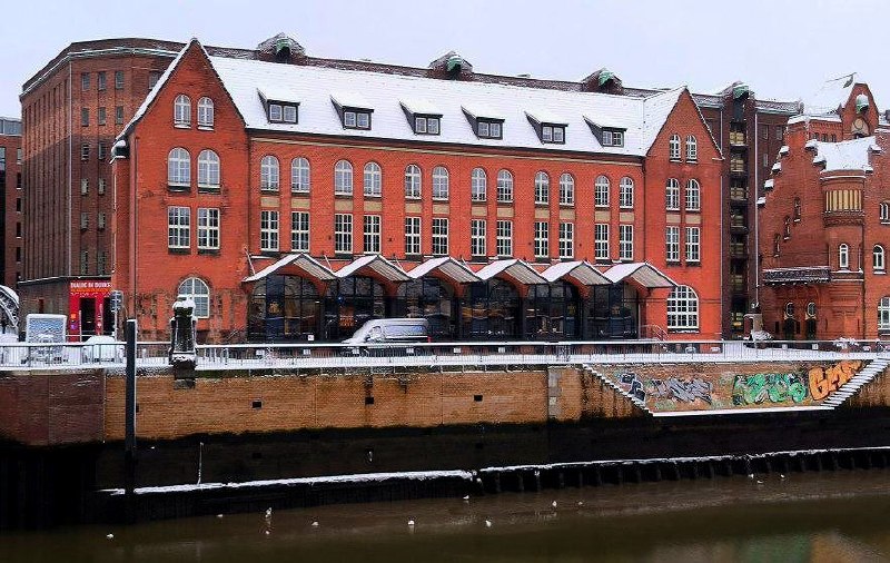 Of course, since the warehouse district of #Hamburg was declared a cultural heritage…, media 6